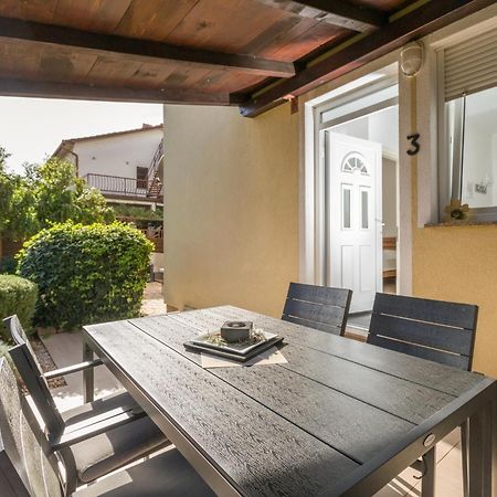 Trbovic Apartments Peaceful Stay With Free Parking, Pet-Friendly, And Bike Storage In Umag Eksteriør bilde