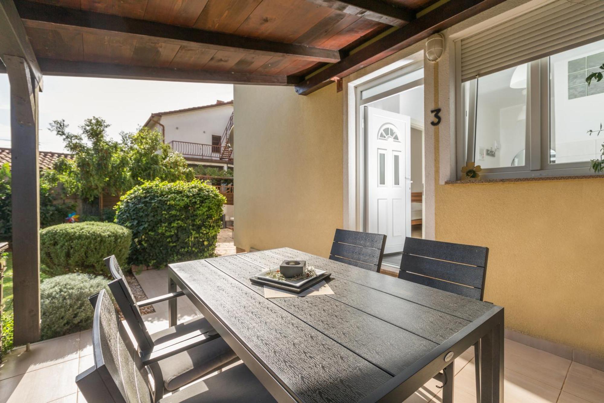 Trbovic Apartments Peaceful Stay With Free Parking, Pet-Friendly, And Bike Storage In Umag Eksteriør bilde