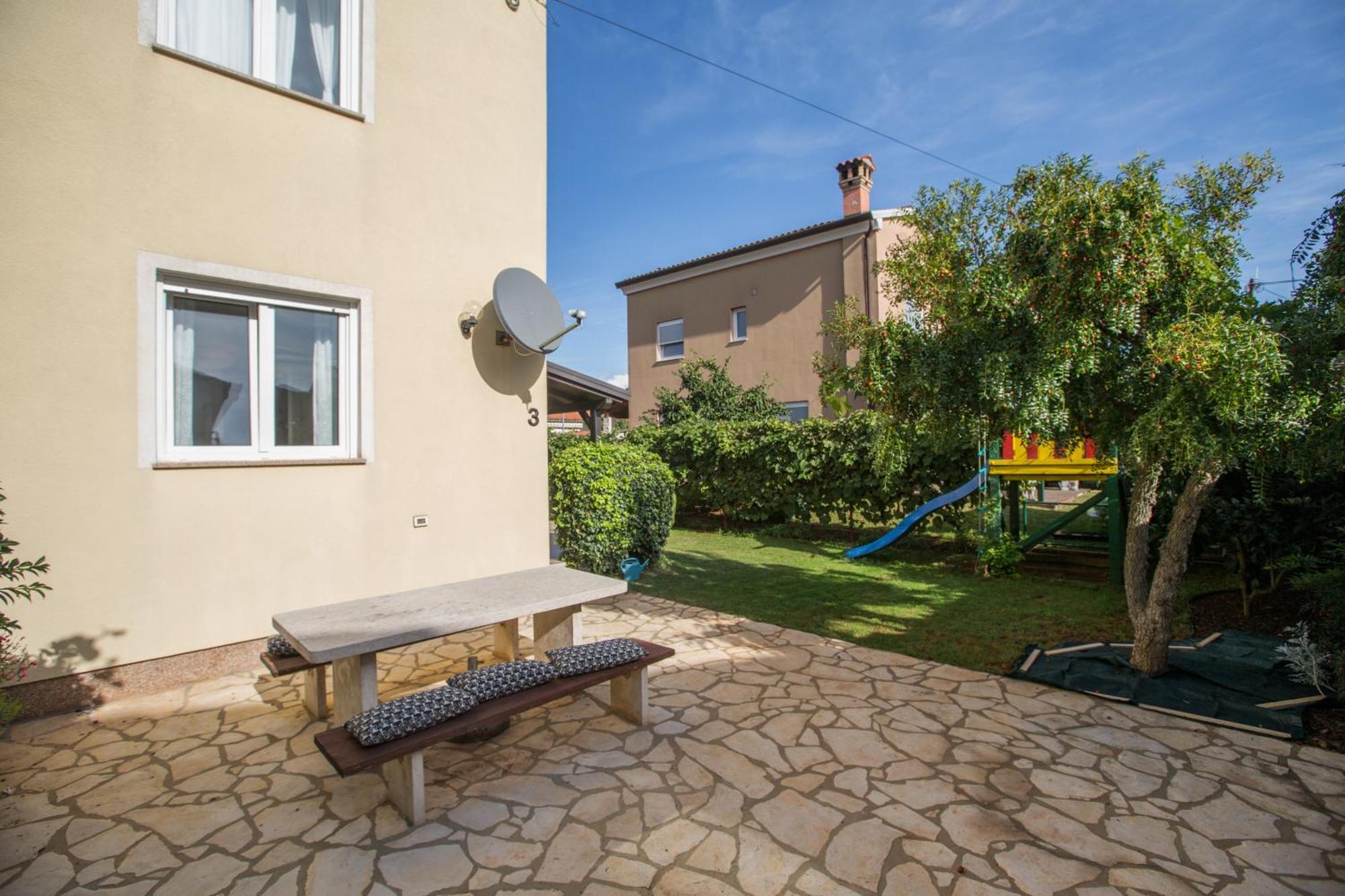 Trbovic Apartments Peaceful Stay With Free Parking, Pet-Friendly, And Bike Storage In Umag Eksteriør bilde