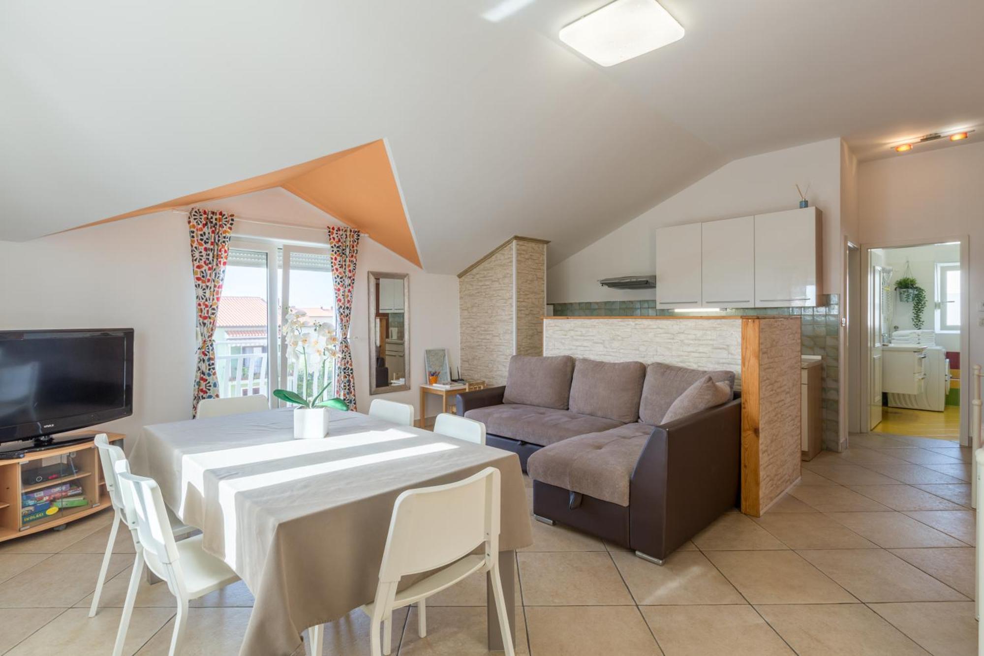 Trbovic Apartments Peaceful Stay With Free Parking, Pet-Friendly, And Bike Storage In Umag Eksteriør bilde