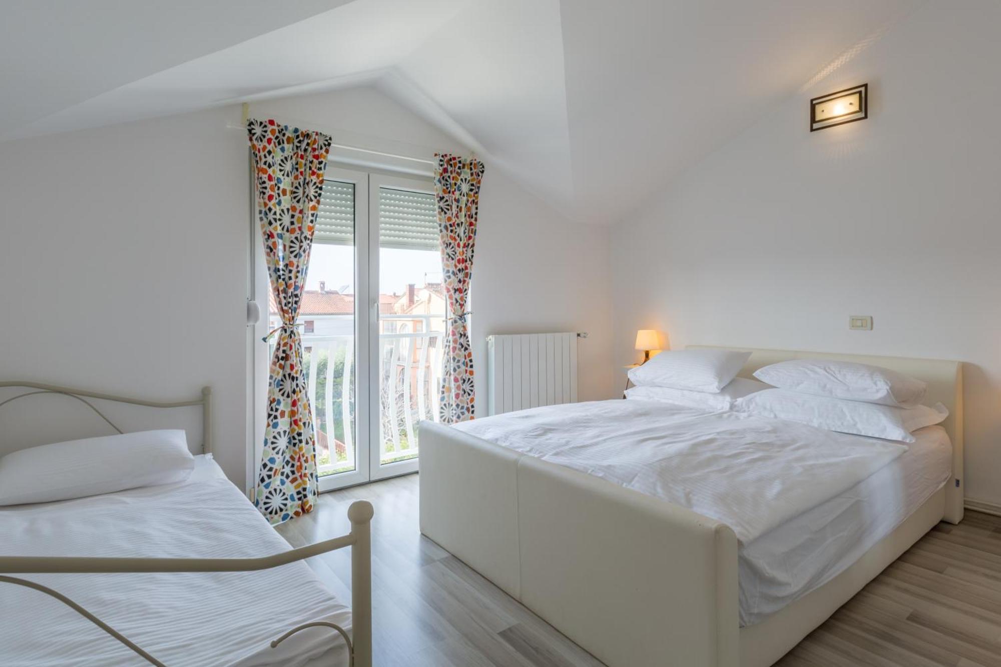 Trbovic Apartments Peaceful Stay With Free Parking, Pet-Friendly, And Bike Storage In Umag Eksteriør bilde