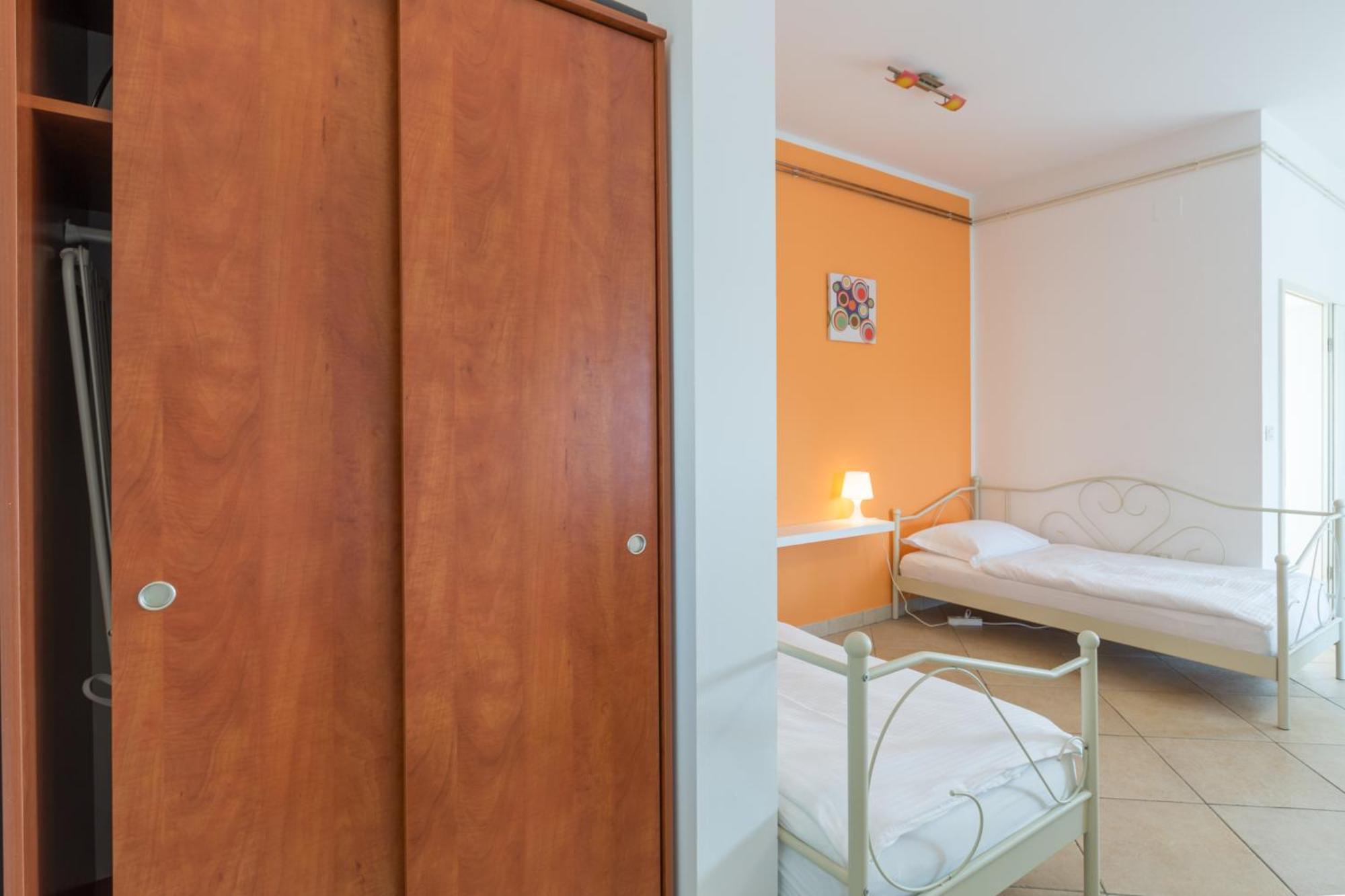 Trbovic Apartments Peaceful Stay With Free Parking, Pet-Friendly, And Bike Storage In Umag Eksteriør bilde