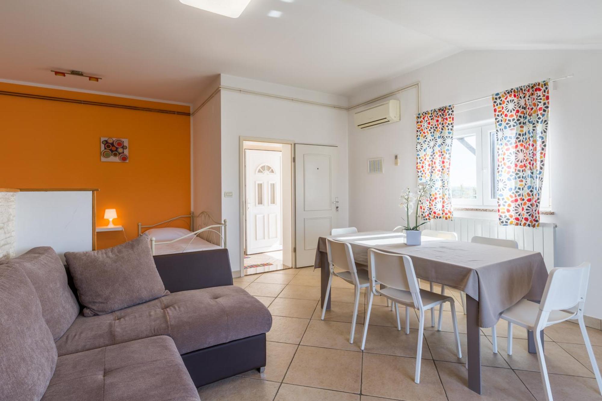 Trbovic Apartments Peaceful Stay With Free Parking, Pet-Friendly, And Bike Storage In Umag Eksteriør bilde