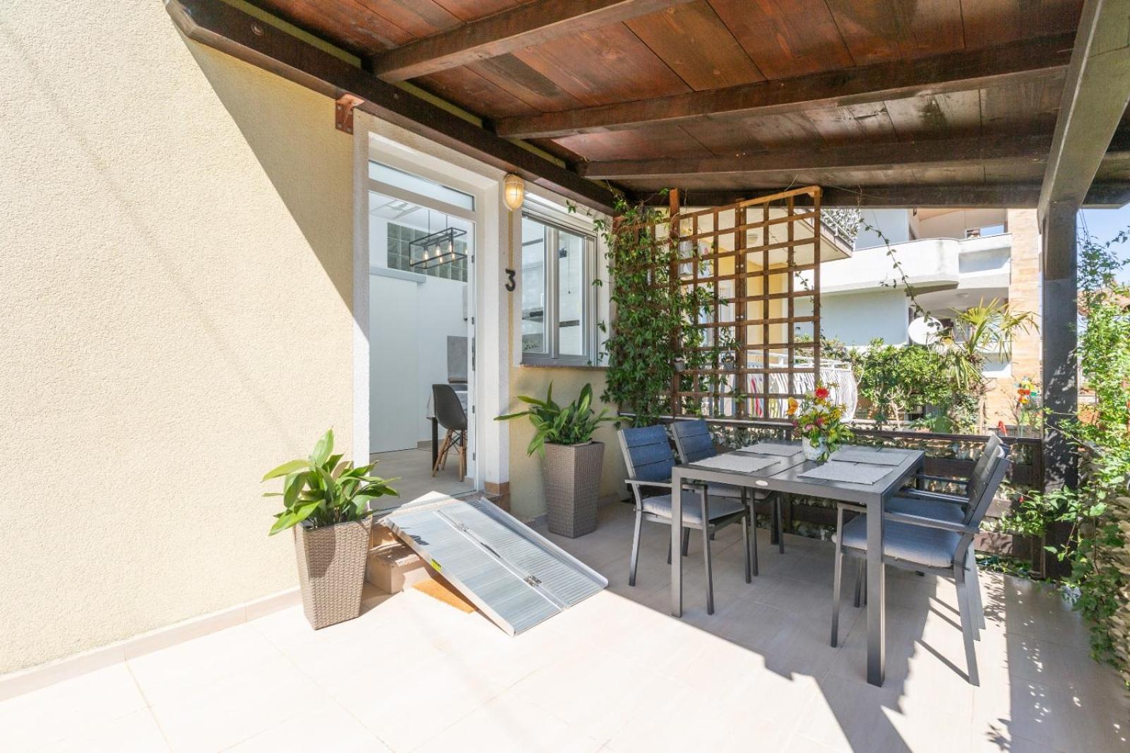 Trbovic Apartments Peaceful Stay With Free Parking, Pet-Friendly, And Bike Storage In Umag Eksteriør bilde